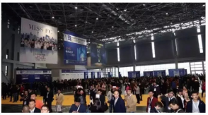 W十三届国际门窗q墙博览?x)在上v召开